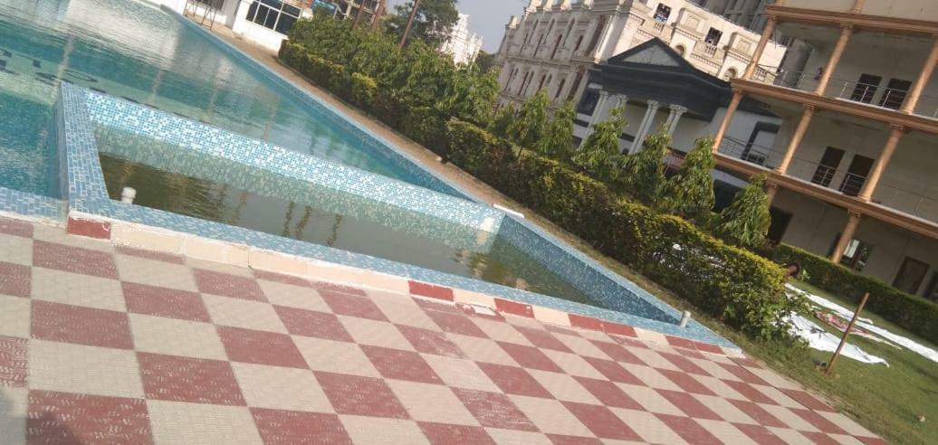 Aristro Club Otel Kalküta Dış mekan fotoğraf