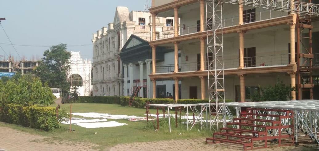 Aristro Club Otel Kalküta Dış mekan fotoğraf
